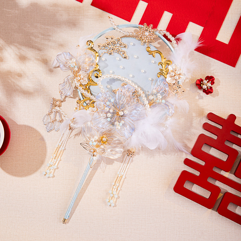 A good dream wedding fan