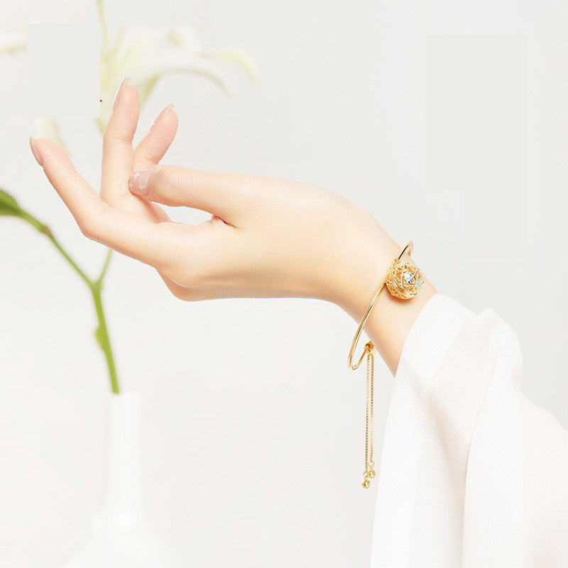 Flower bag bracelet