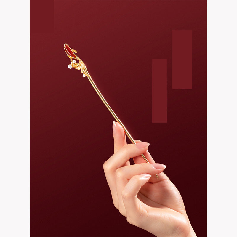 Koi hairpin