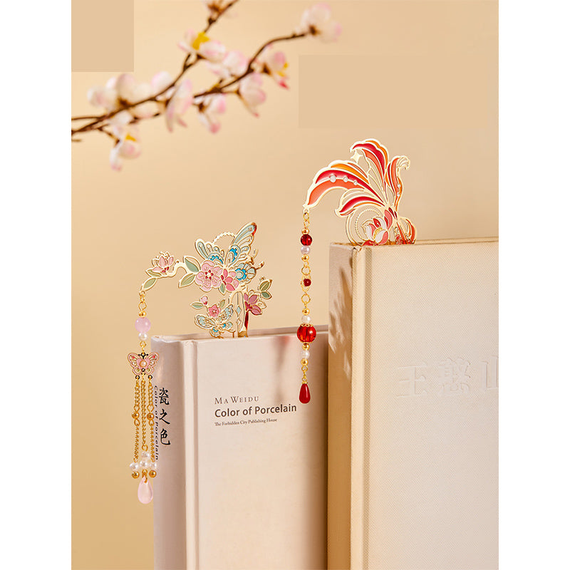 Palace cat tassel bookmark