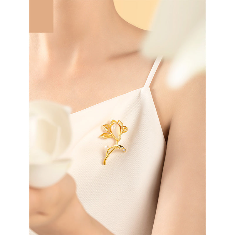 Yulan brooch