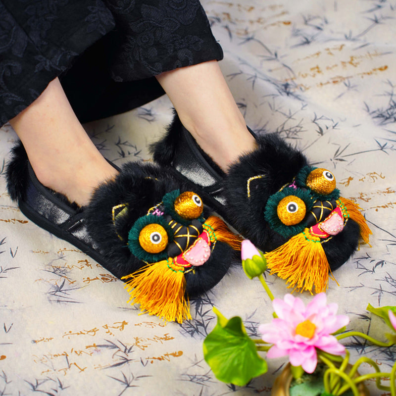 Black gold tiger shoes