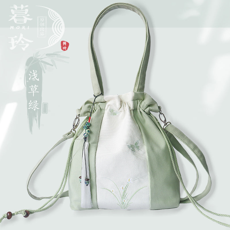 Buckle drawstring bag
