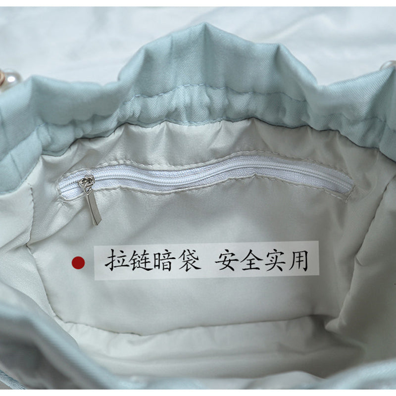 Bundle mouth tassel small bag