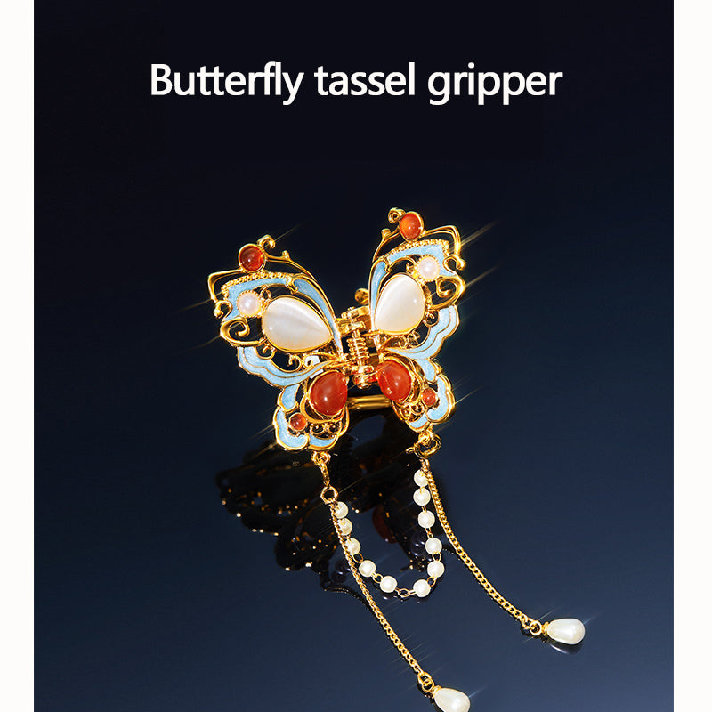 Butterfly tassel gripper