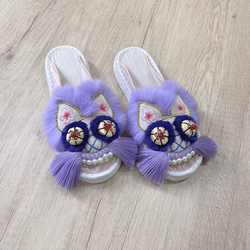 Chinese embroidered tiger shoes