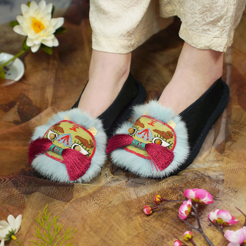 Color blocking tiger shoes