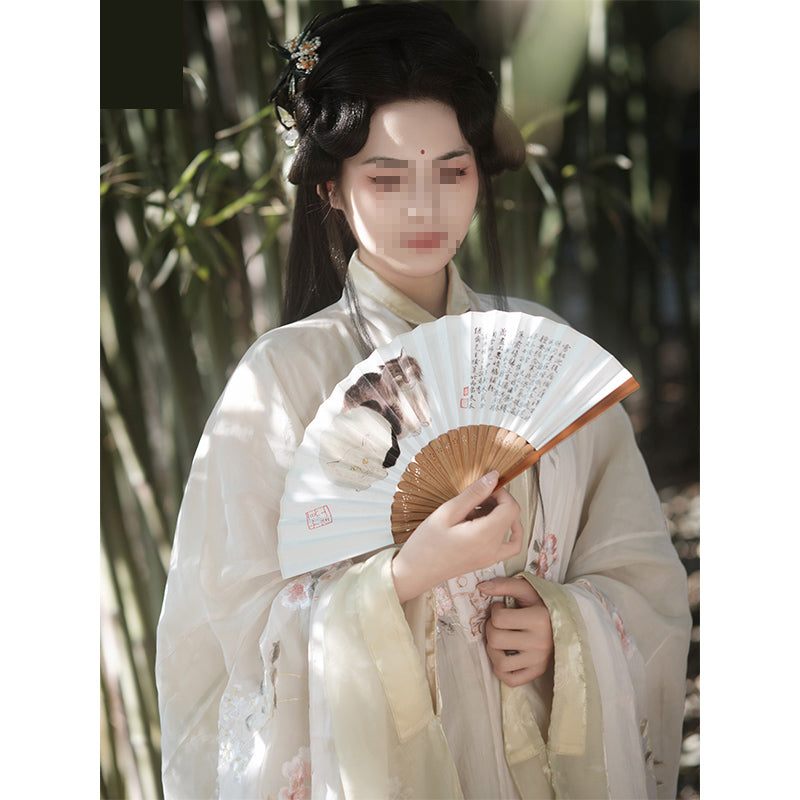 Creative folding fan