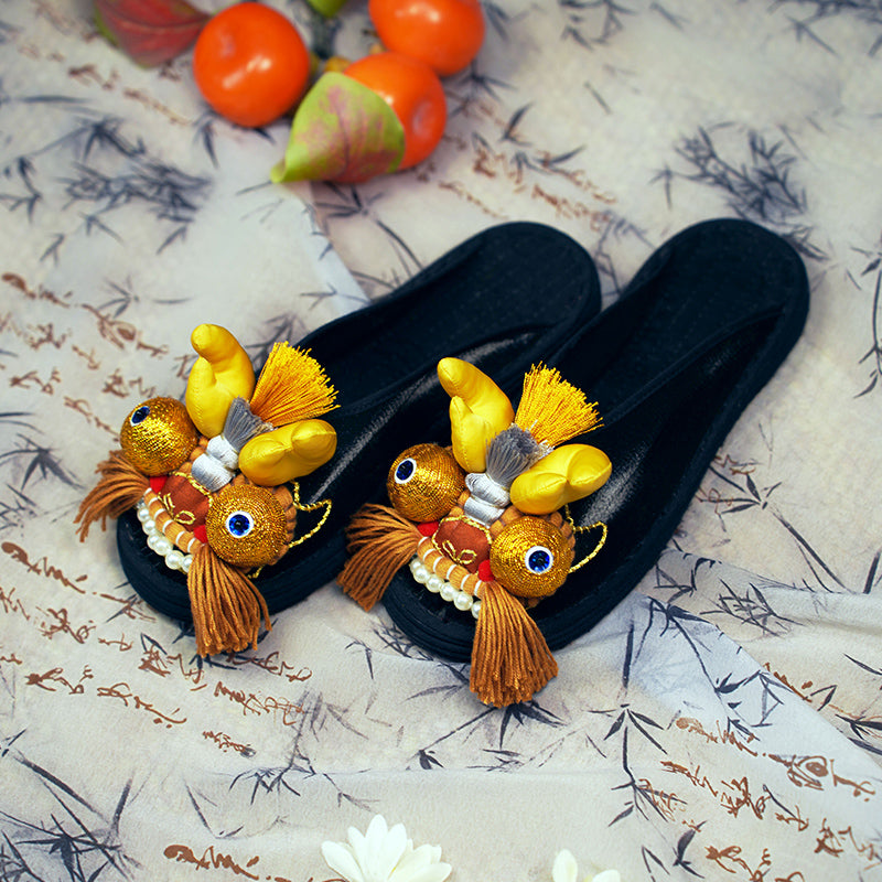 Dragon head tiger shoes