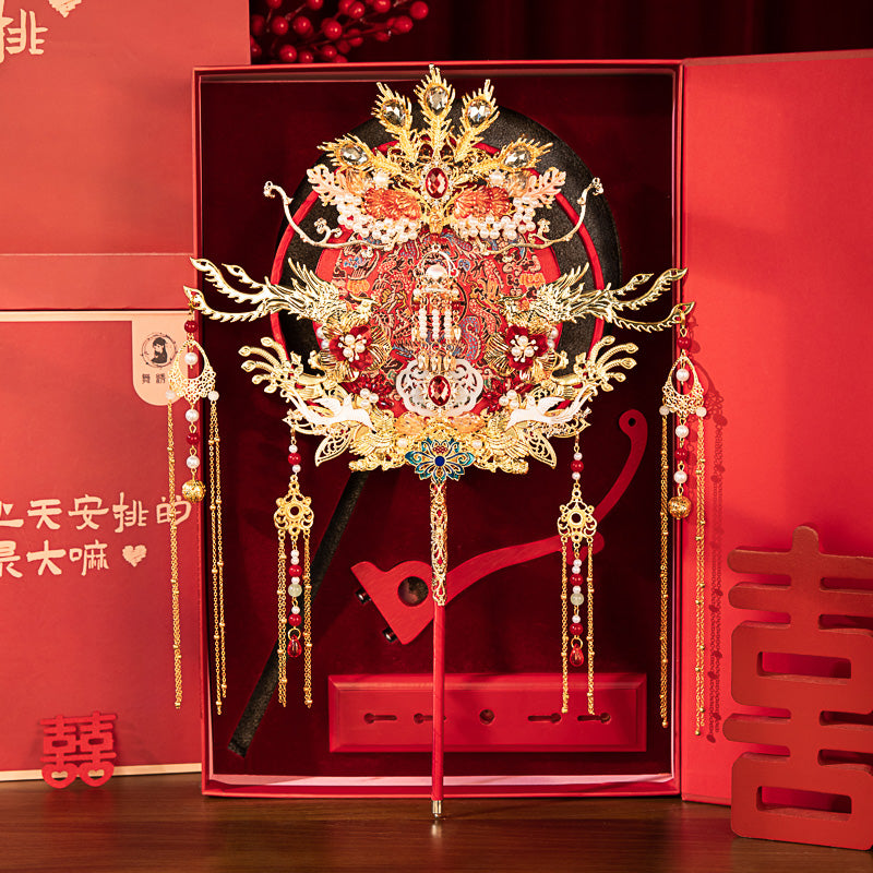 Dyeing into the prime of life wedding fan