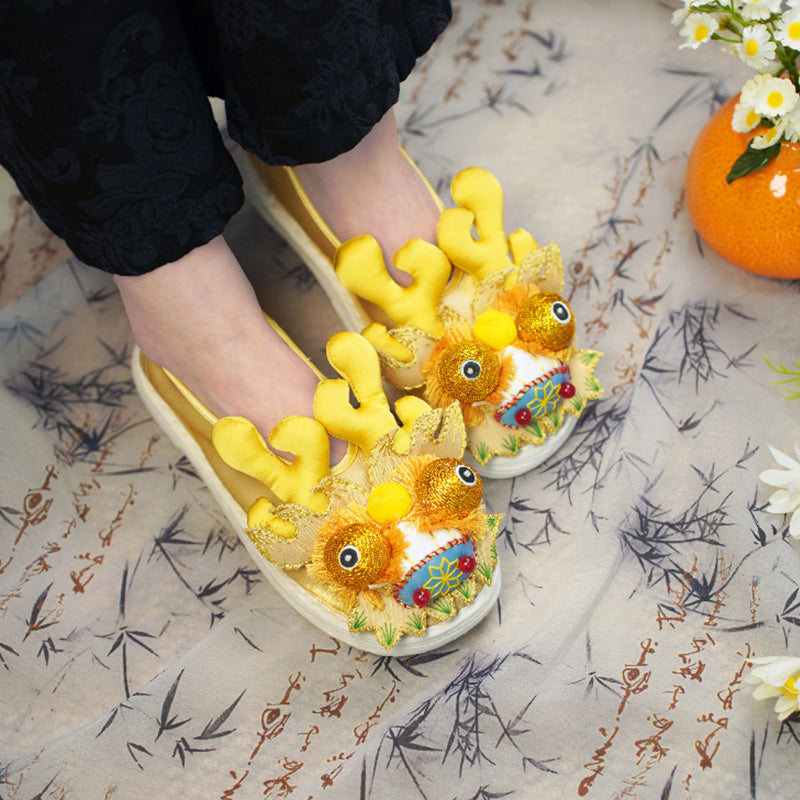 Golden Dragon Tiger Shoes