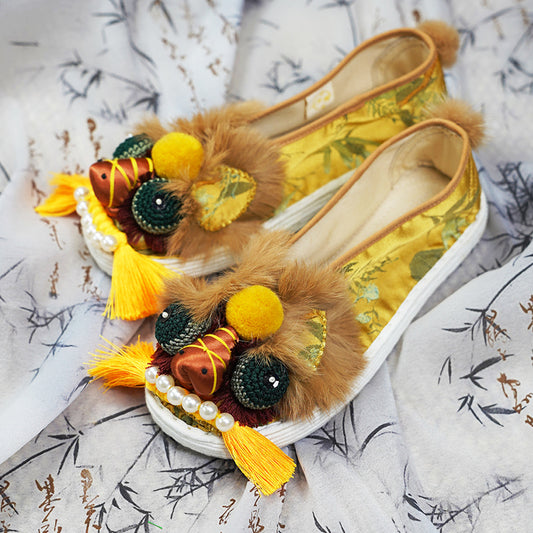 Golden tiger shoes