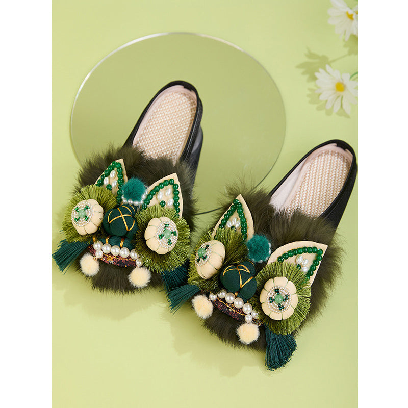 Green tiger shoes (slippers)