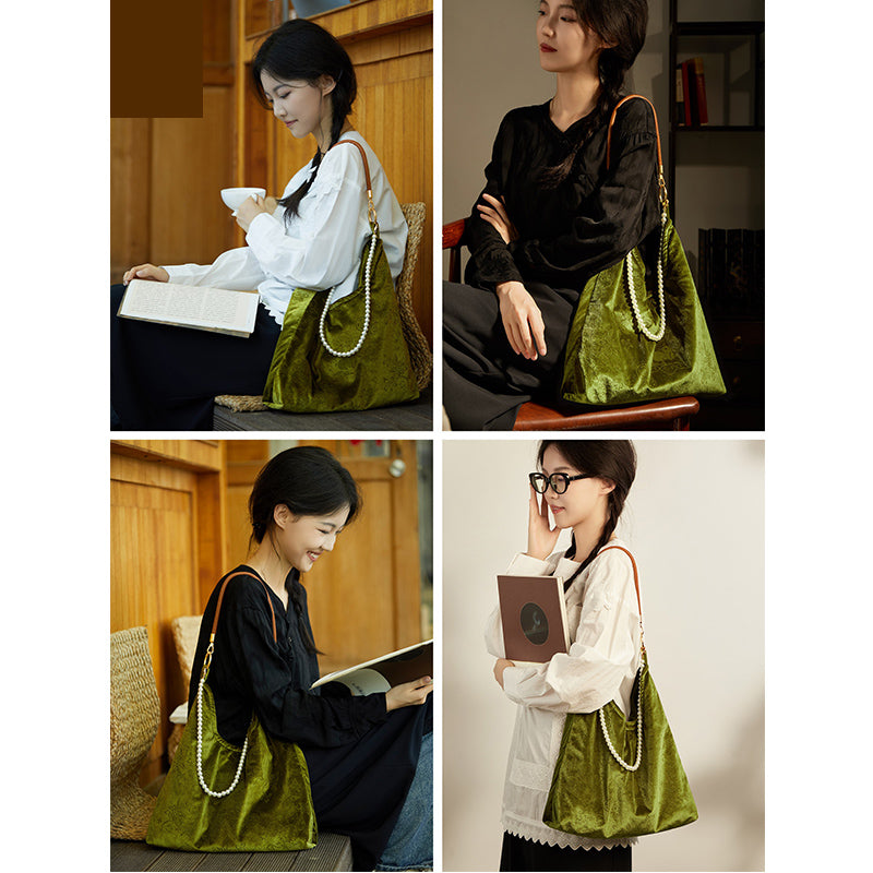 Jade Rabbit Velvet Bag