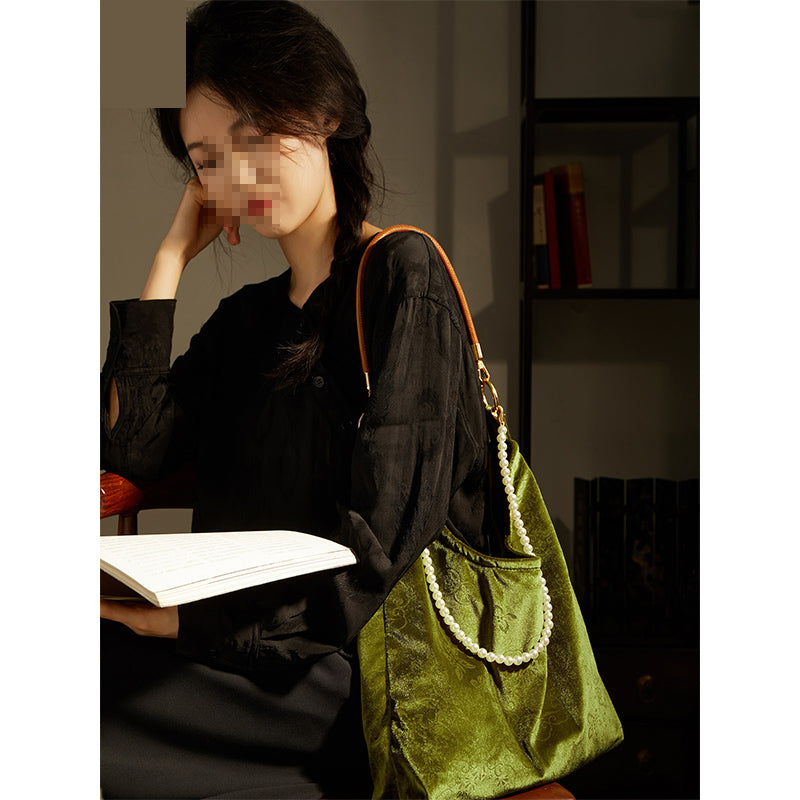 Jade Rabbit Velvet Bag