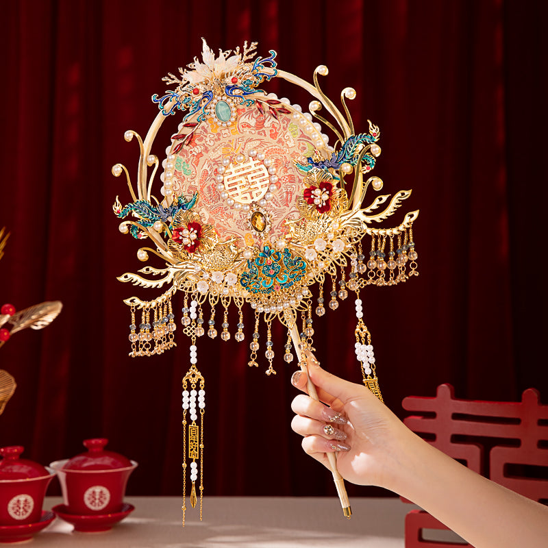 Joyful pleasure wedding fan