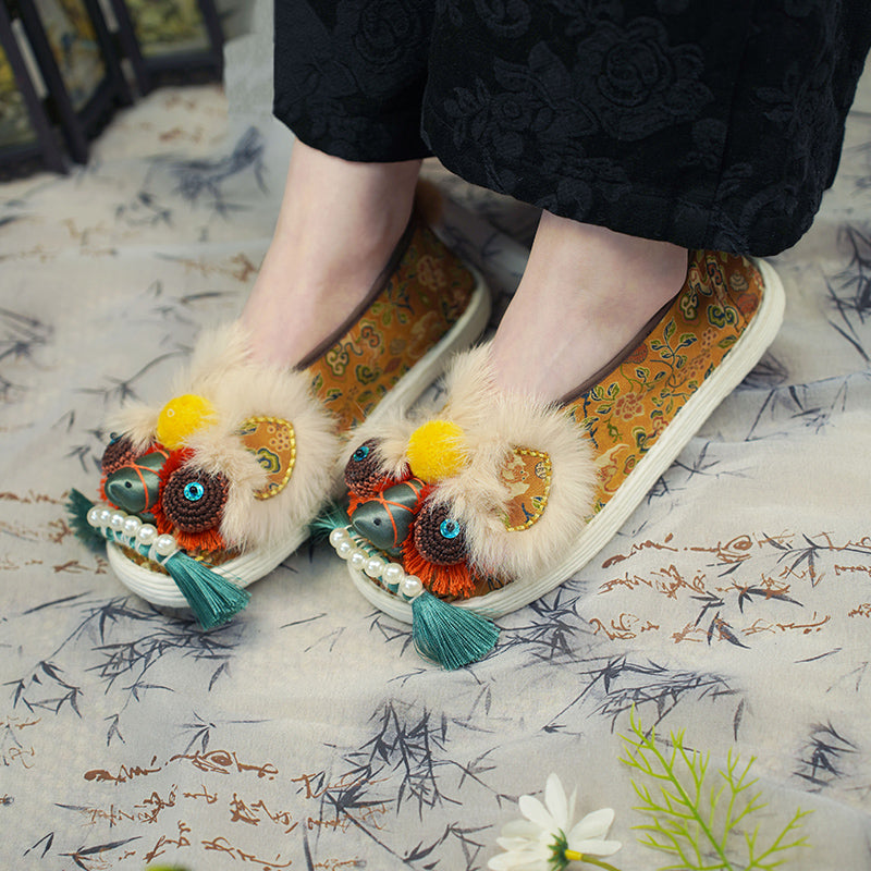 Jumping Tiger Head Shoes