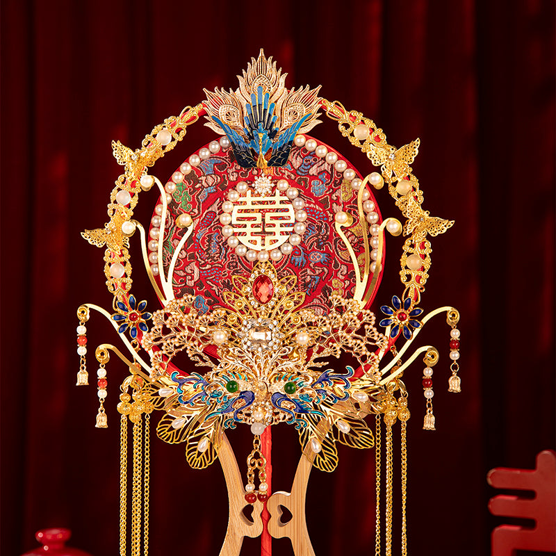 Minimalist Wing Comparison wedding fan