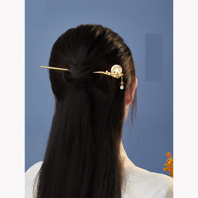 Moon Rabbit Hairpin