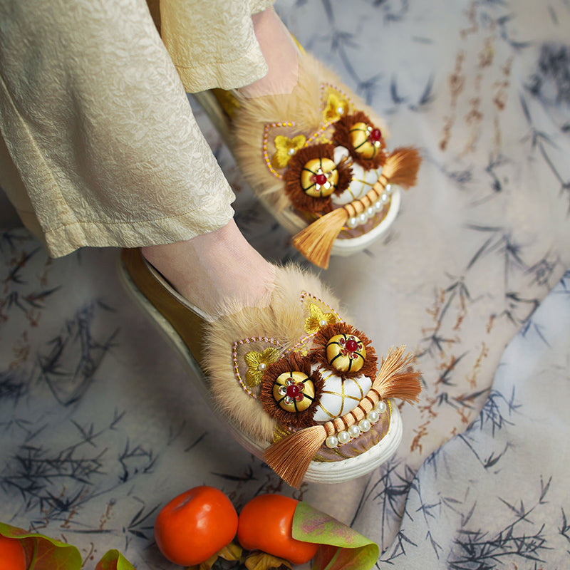 Noble Golden Tiger Shoes