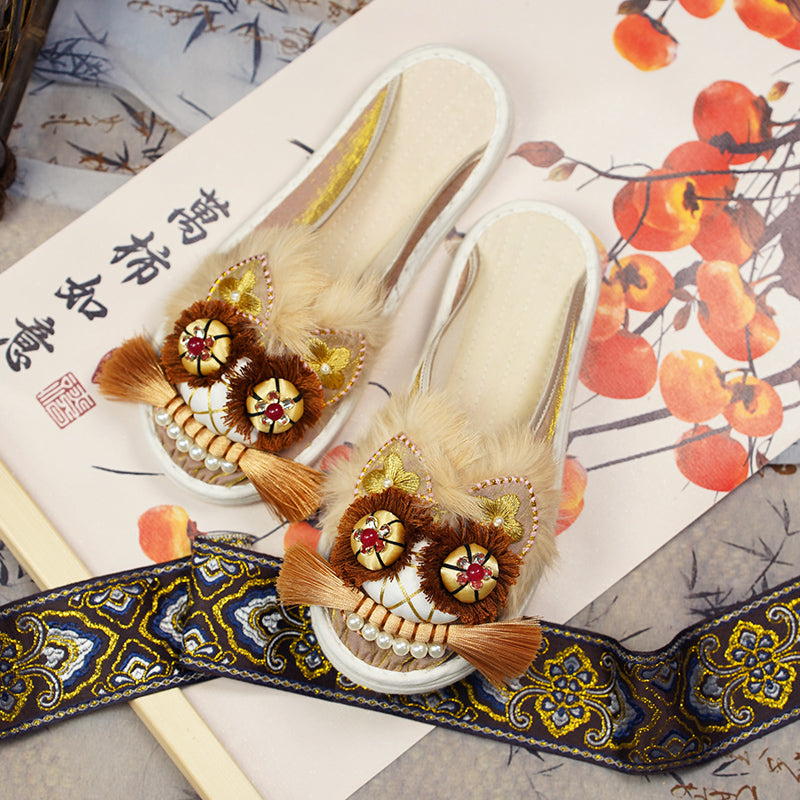 Noble Golden Tiger Shoes