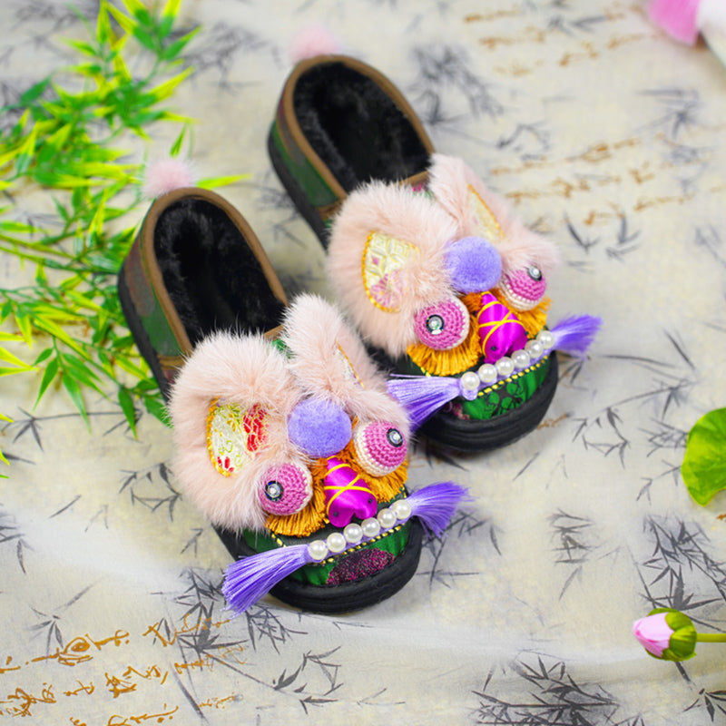 Pea green tiger shoes