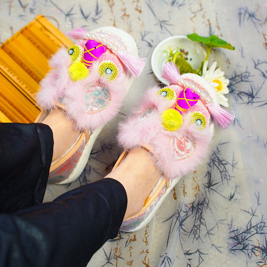 Pink soft tiger shoes