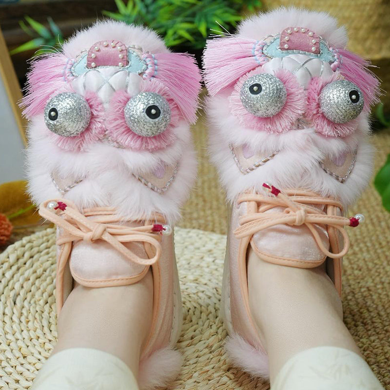 Pink tongue spitting tiger shoes