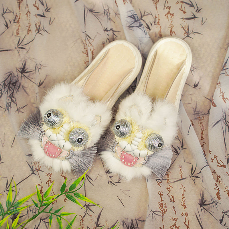 Silver bearded tiger shoes