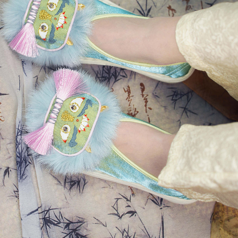 Tender green tiger shoes