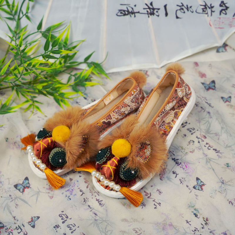 Tiger shoes in the prime of life